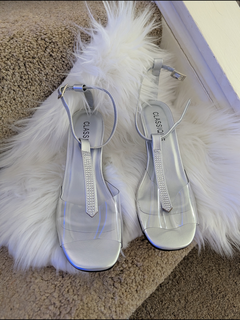 CLASSIQ Silver T-Strap Rhinestone Sandals for Women